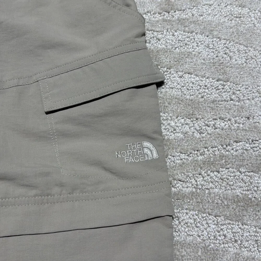 The North Face Hiking Pants Convertible Zip Off Shorts Women's 0 Excellent 27x31